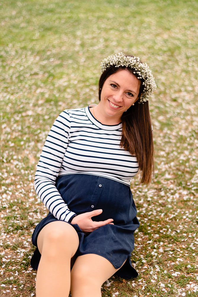Mommy bloom pregnancy photo session Lausanne