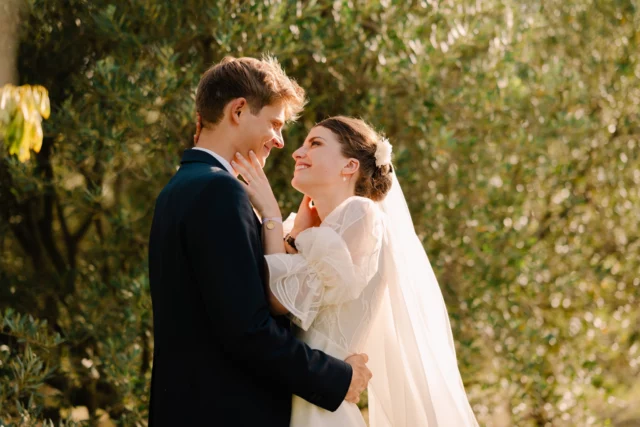Did you notice there was a new blogpost on my website? ❤️‍🔥

I have been wanting to create little blogposts to share the weddings I have had the honor to capture. 
It's very tough to try and tell you their stories, the emotions, everything we lived trough only 50 pictures (out of more the 1000). But it still gives you the vibe of the wedding, and maybe some inspiration for my brides to be sneaking around here! 🫶🏻
Do you like it? Because I sure do, and there will be more! 
The first one is called "Mariage sous le soleil de Marseille" ☀️🎞️ Go check it out 😉

🪩 LINK IN BIO 🪩

#frenchdestinationwedding #weddingdetails
#frenchweddingstyle #photographemariagesuisse #destinationweddingphotographer #photographegeneve #photographelausanne #photographeannecy #sinspirersemarier #swissphotographer #destinationwedding #destinationphotography #nikonphotographer #weddingdetails #elegantwedding #photographebourgogne #photographelausanne #genevaphotographer #photographeauvergnerhonealpes #frenchchateauwedding #photographebourgogne #mariagebourgogne #elegantwedding #mariagebeaujolais #lausannephotographer #provence #mariageprovence #mariagemarseille #mariagesuddelafrance
