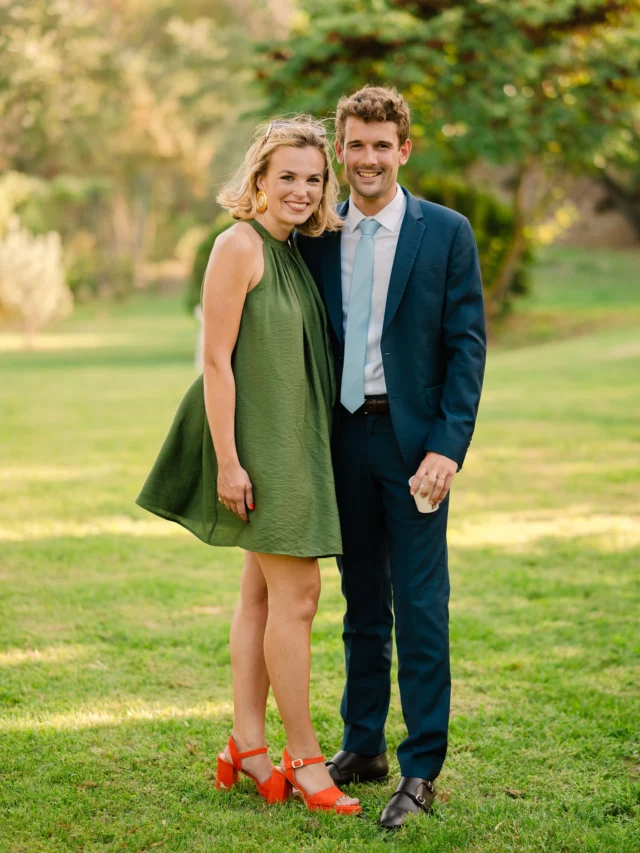Elegant guests, the gorgeous light of the South of France, beautiful portraits 🌞🌿🌸

💌 Booking 2026 : eleonorelanglois.com

#frenchdestinationwedding #weddingdetails
#frenchweddingstyle #photographemariagesuisse #destinationweddingphotographer #photographegeneve #photographelausanne #photographeannecy #sinspirersemarier #swissphotographer #destinationwedding #nikonphotographer #weddingdetails #elegantwedding #photographebourgogne #genevaphotographer #photographeauvergnerhonealpes #frenchchateauwedding #photographeprovence  #provenceweddingphotographer  #elegantwedding #mariagebeaujolais #lausannephotographer #swissphotographer #mariageprovence #mariagebourgogne #photographelausanne #zurichphotographer #mariagemarseille  #mariagecatholique