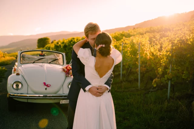 ☀️❤️‍🔥 Golden hour ❤️‍🔥☀️

Hard to compete with a romantic walk in the Swiss vineyard, while watching the sun set over the lake 🥹🍇
Some would say golden hour is too easy. I say it's to beautiful not to enjoy it ☀️🎞️

🎞️eleonorelanglois.com

Swiss wedding - vineyard wedding - elegant wedding 

#frenchdestinationwedding #weddingdetails
#frenchweddingstyle #photographemariagesuisse #destinationweddingphotographer #photographegeneve #photographelausanne #photographeannecy #sinspirersemarier #swissphotographer #destinationwedding #nikonphotographer #weddingdetails #elegantwedding #photographebourgogne #genevaphotographer #photographeauvergnerhonealpes #frenchchateauwedding #photographeprovence #provenceweddingphotographer #elegantwedding #mariagebeaujolais #lausannephotographer #swissphotographer #mariageprovence #mariagebourgogne #photographelausanne #zurichphotographer #mariagemarseille #mariagecatholique
